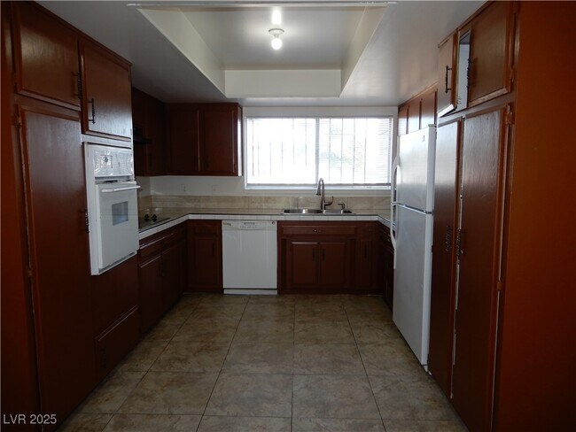 Foto del edificio - 1554 Silver Mesa Way