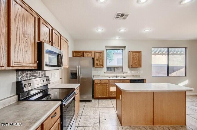 Foto del edificio - 45063 W Jack Rabbit Trail