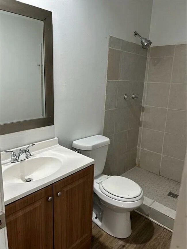 Foto del edificio - 3637 Windmill Rd