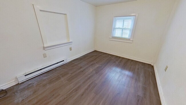 Foto del edificio - 28A W. Maple St.