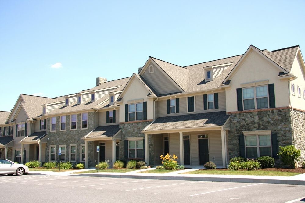 2nd Floor 2 Bedroom Luxury END UNIT Apartment Apartment for Rent in Ephrata, PA