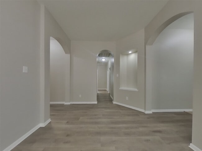 Foto del edificio - 1318 Auburn View Ln