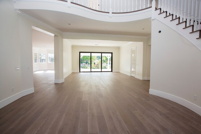 Foto del edificio - 5411 Newcastle Ln