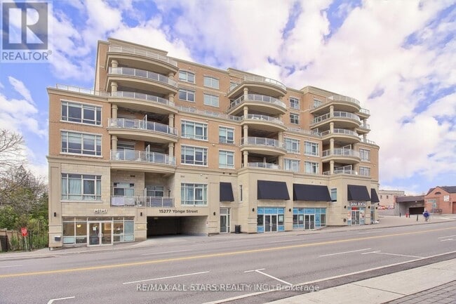 Building Photo - 15277 Yonge St