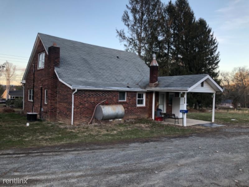 Primary Photo - 4 br, 2 bath House - 4216 Sugarloaf Rd