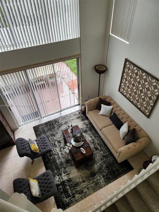 Foto del edificio - 925 Opal Terrace