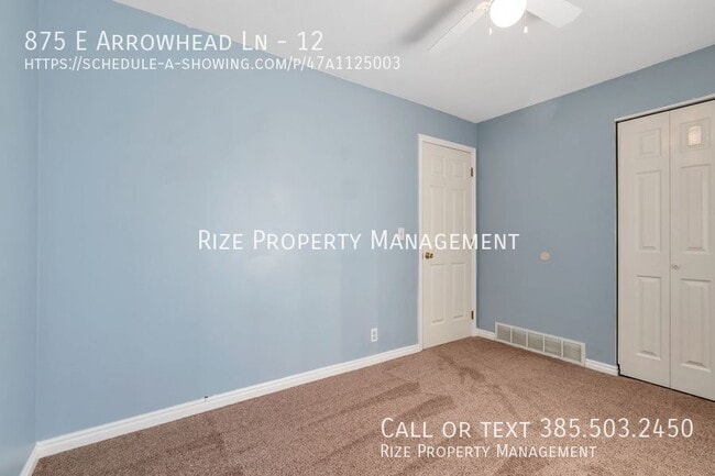 Building Photo - 875 E Arrowhead Ln