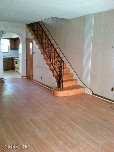 Building Photo - 3 br, 1 bath House - 1841 S. Rosewood Street