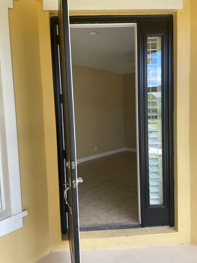 Front door - 10496 SW Westlawn Blvd