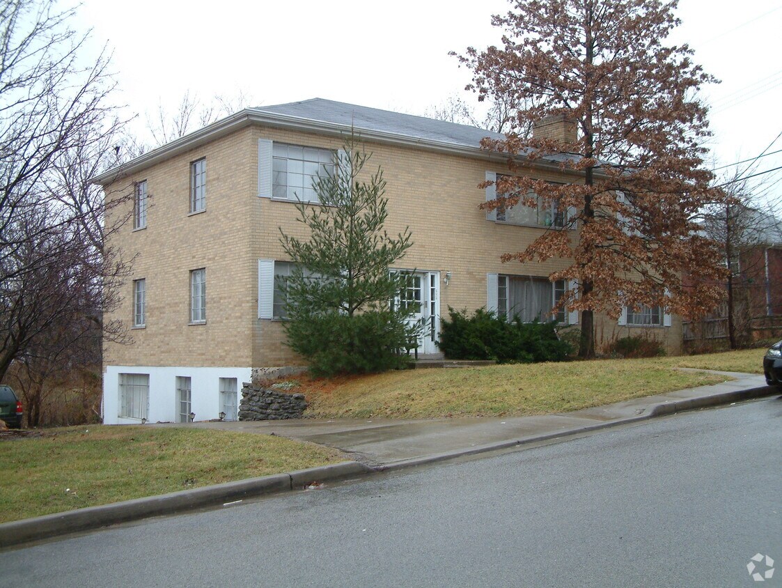 Primary Photo - 2403 Carlisle Ave