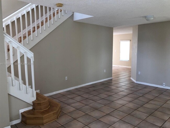 Building Photo - 11274 SW 64th Ln