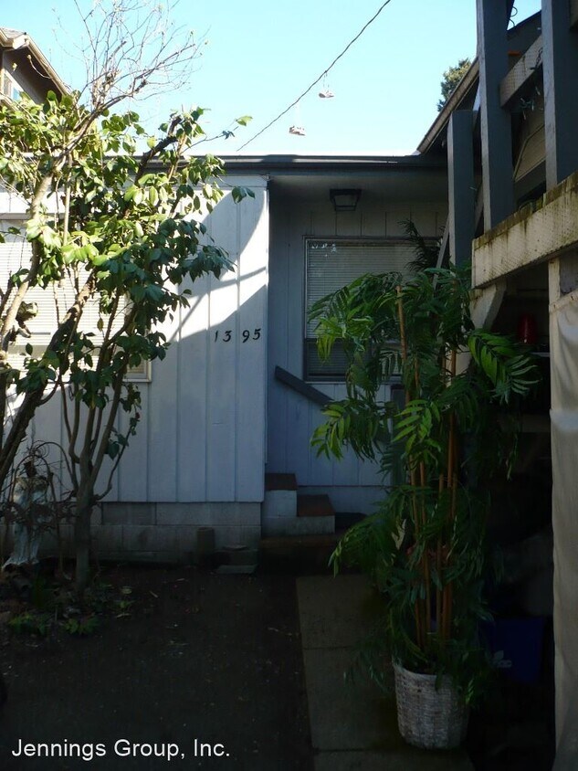 Building Photo - 307 E 14th Ave