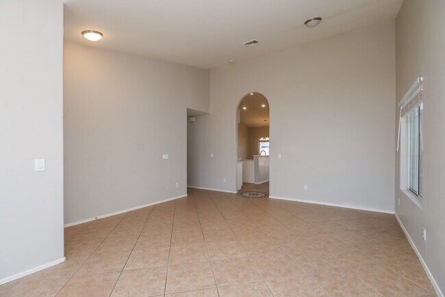 Foto del edificio - 3032 N Silverado