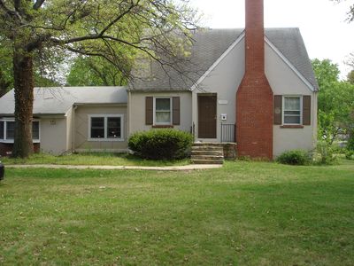Building Photo - 5520 Dawes Ave