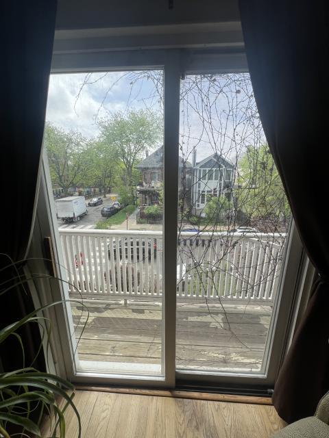 Foto del edificio - 3 bedroom in Chicago IL 60655