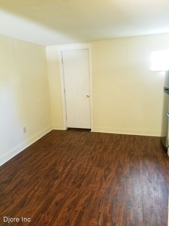 Foto del edificio - 2 br, 1 bath House - 1032 S. Dorrance Street
