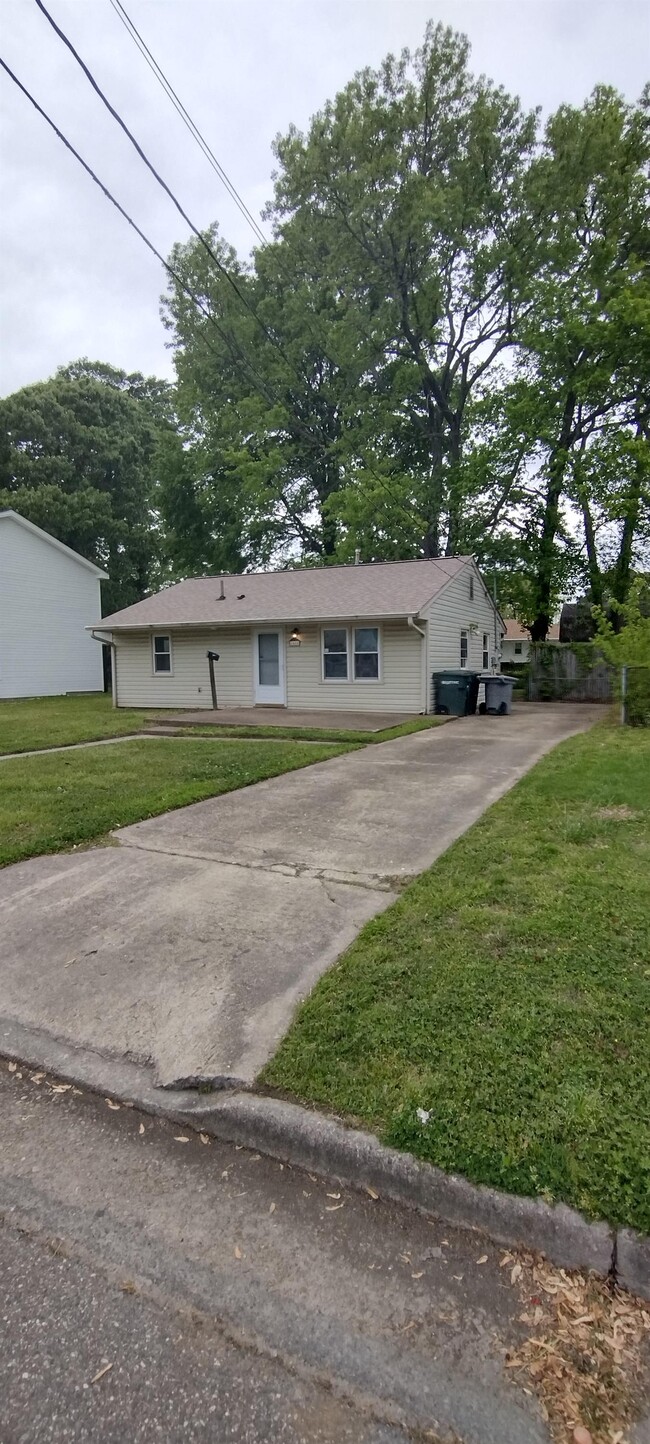 Photo - 1485 Morgan Dr (Hampton, VA) House