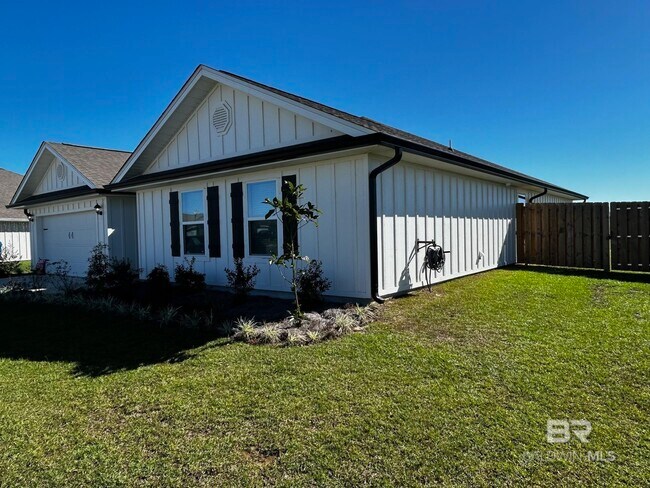 Foto del edificio - 447 Preston Wy