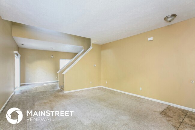 Foto del edificio - 4906 Clarkson Dr