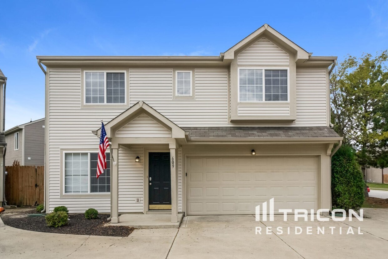 Foto principal - 609 Stobus Drive Greenwood IN