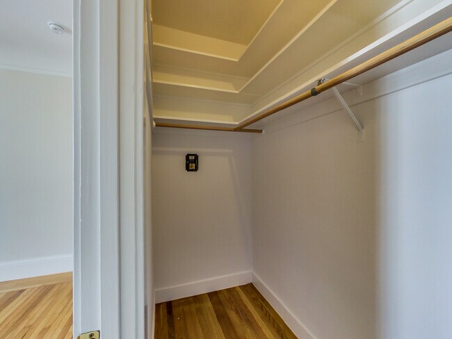 Building Photo - 1460 Sutter St