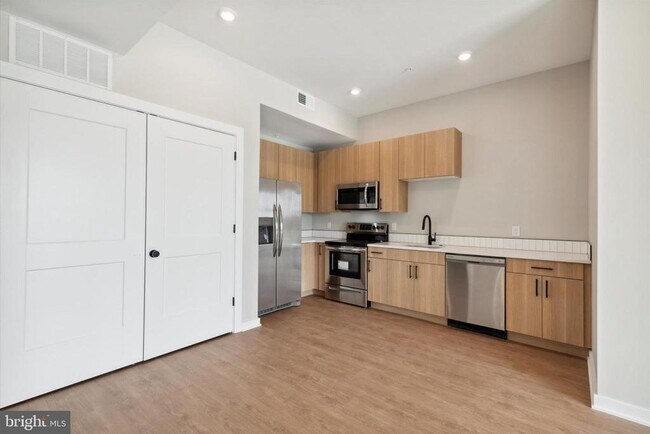 Foto del edificio - 308 W Chelten Ave