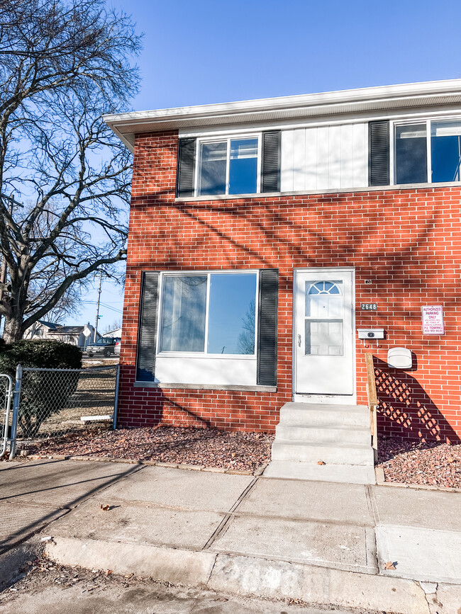 Building Photo - 2648 S 3rd Street Plz
