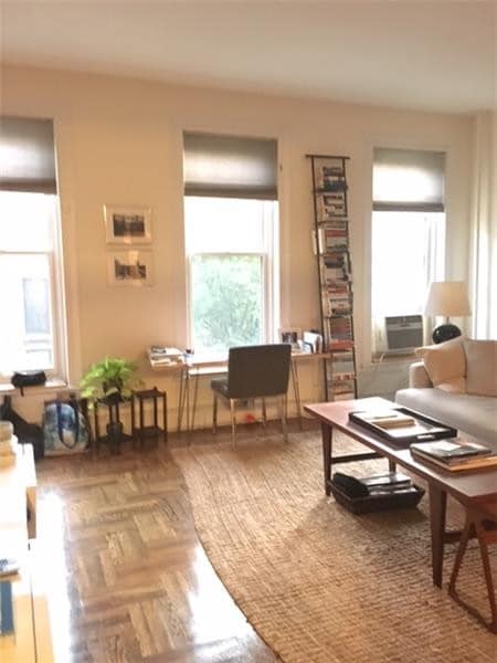 Primary Photo - 297 Degraw St