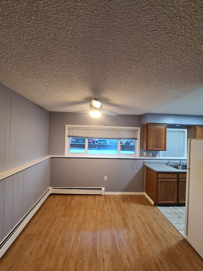 2908 W 32nd Ave Unit 1, Anchorage, AK 99517 2908 W 32nd Ave Anchorage