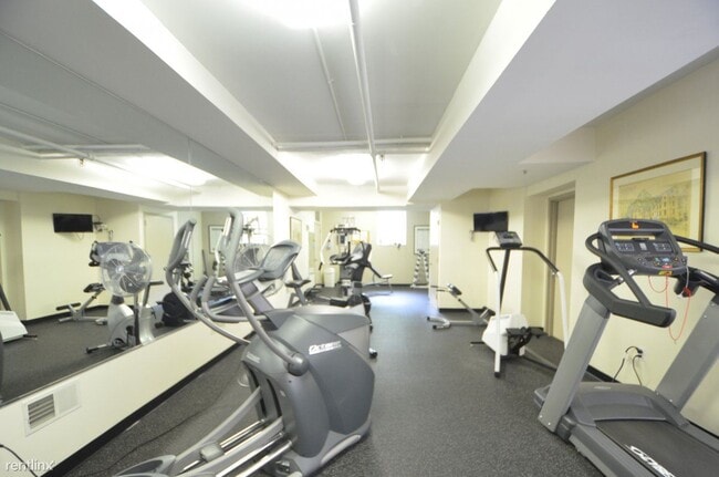 Building Photo - 2 br, 2 bath Condo - 60 Glen Rd # 400-T 4