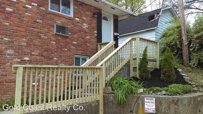 Building Photo - 253-253 N Smithville Rd
