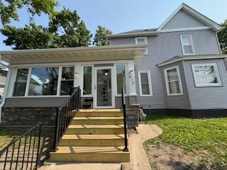 Primary Photo - 410 W 4th St