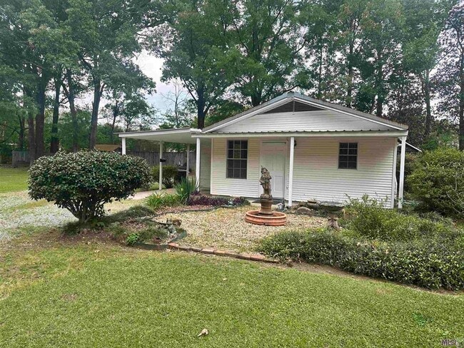 Photo - 9231 Smith LaneGuest House (Baton Rouge, LA)