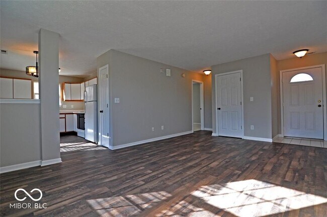 Building Photo - 2014 Tourmaline Dr