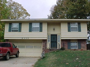 Building Photo - 2117 Ridge Rd