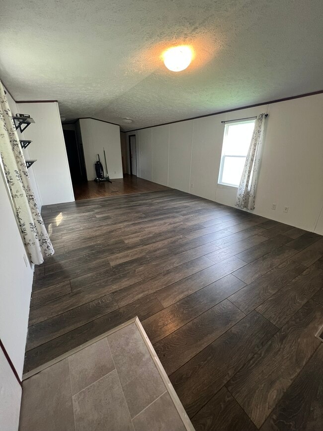 Building Photo - 1510 1st Ave