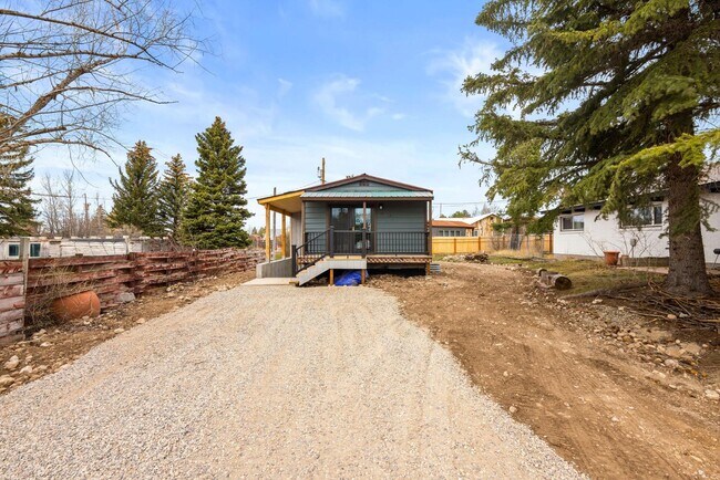 Building Photo - 71 E Ashley Ave