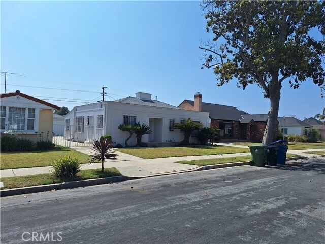 Foto del edificio - 3801 Hepburn Ave