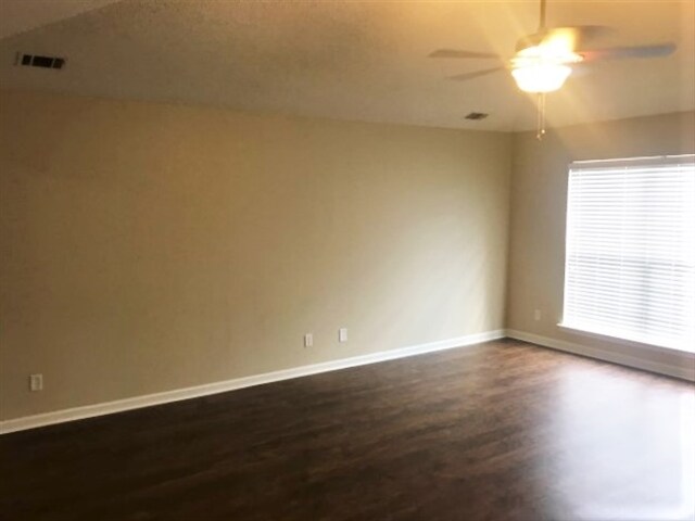 Building Photo - 120 Pampas Drive