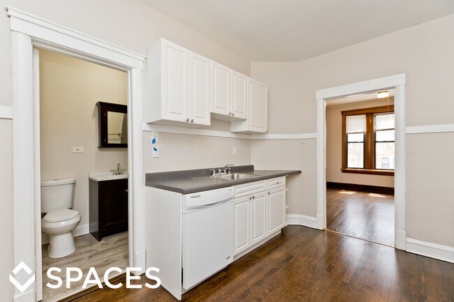 Foto del edificio - 3604 W Grace St