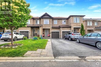 Building Photo - 421 Arncliffe Ave