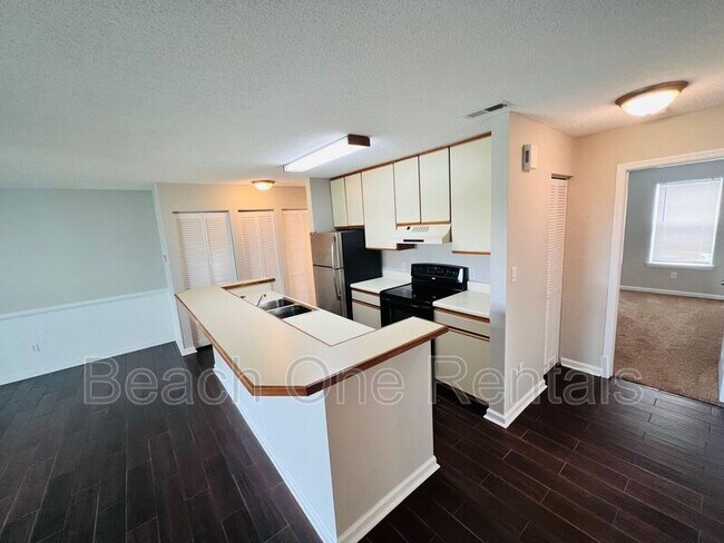 Foto del edificio - 4338 Spa Dr