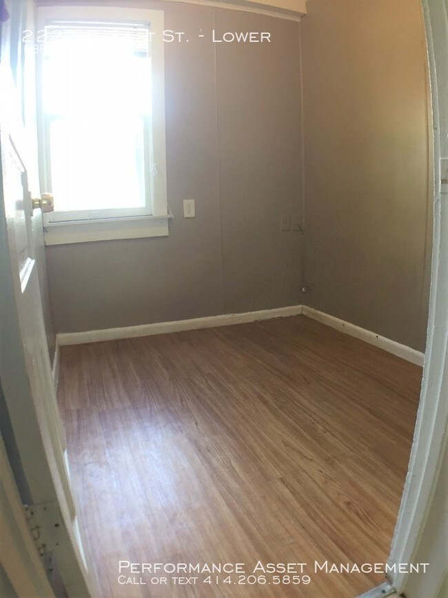 Foto del edificio - Amazing 1 bedroom + office on South Side