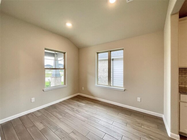 Foto del edificio - 25618 Marisol Lk Dr