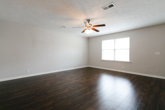 Foto del edificio - 924 Gamely Wy