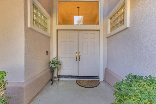 Foto del edificio - 37468 Westridge Ave