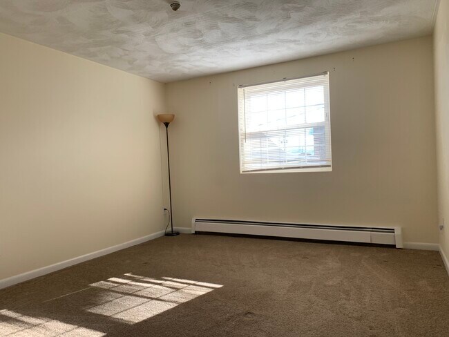 escoba - 350 Highland Ave