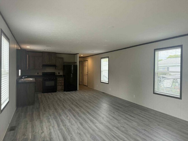 Foto del edificio - 3319 Ridgewood Ave