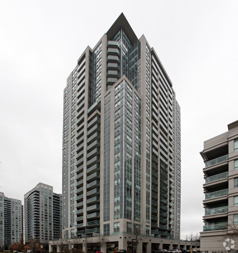 16 Harrison Garden Blvd, Toronto, ON M2N 7J6 Apartments 16 Harrison