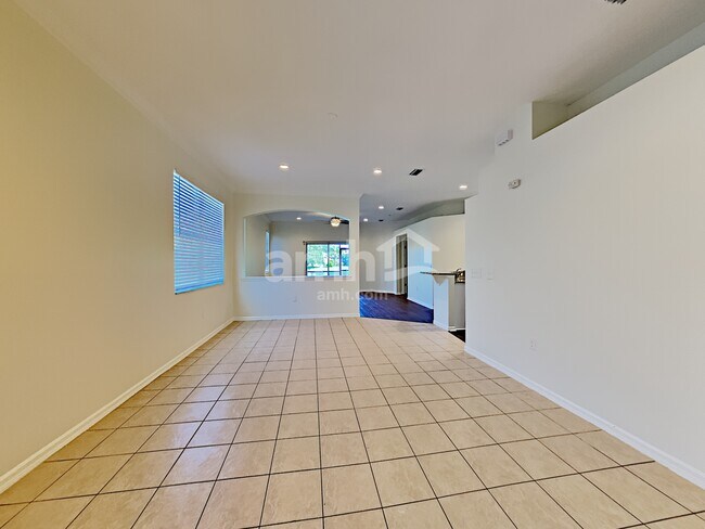 Building Photo - 6424 Orchard Oriole Ln